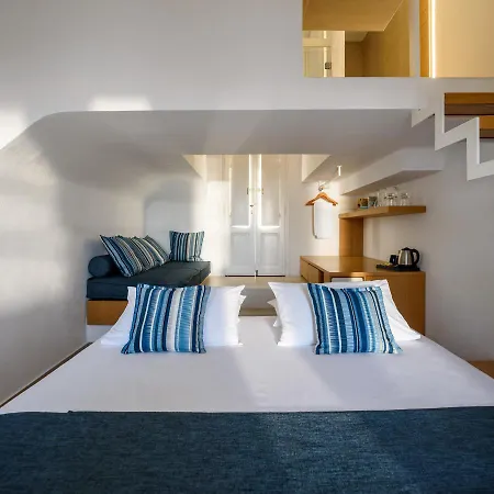 Muses Cycladic 3*