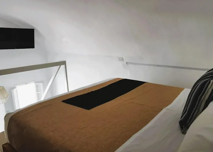 Muses Cycladic Apart Otel 4*