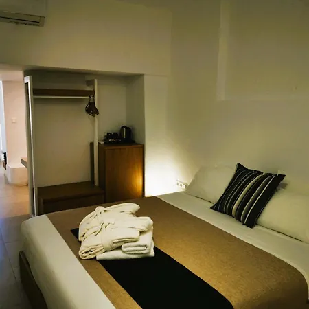 Ξενοδοχείο με διαμερίσματα Muses Cycladic Οία