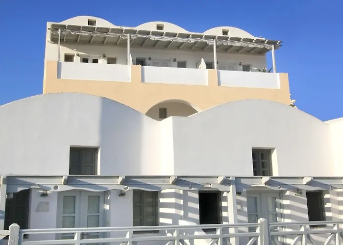 Muses Cycladic Apartahotel