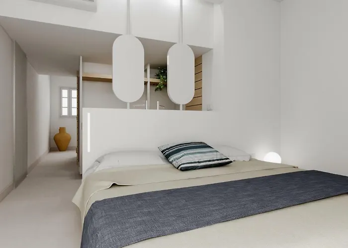 Muses Cycladic 4* Oia (Santorini)