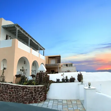 Muses Cycladic Aparthotel