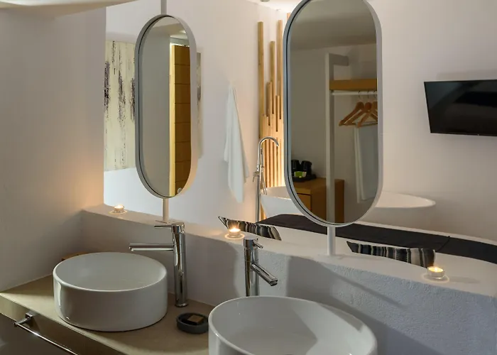 Muses Cycladic Apart Otel