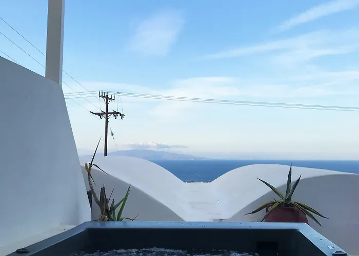 Muses Cycladic Apart Otel 4*